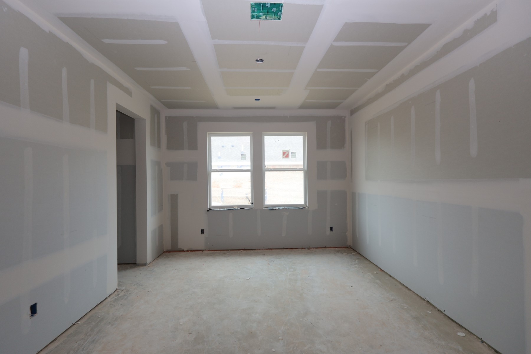 12107 St Augustine Drive Property Photo 4