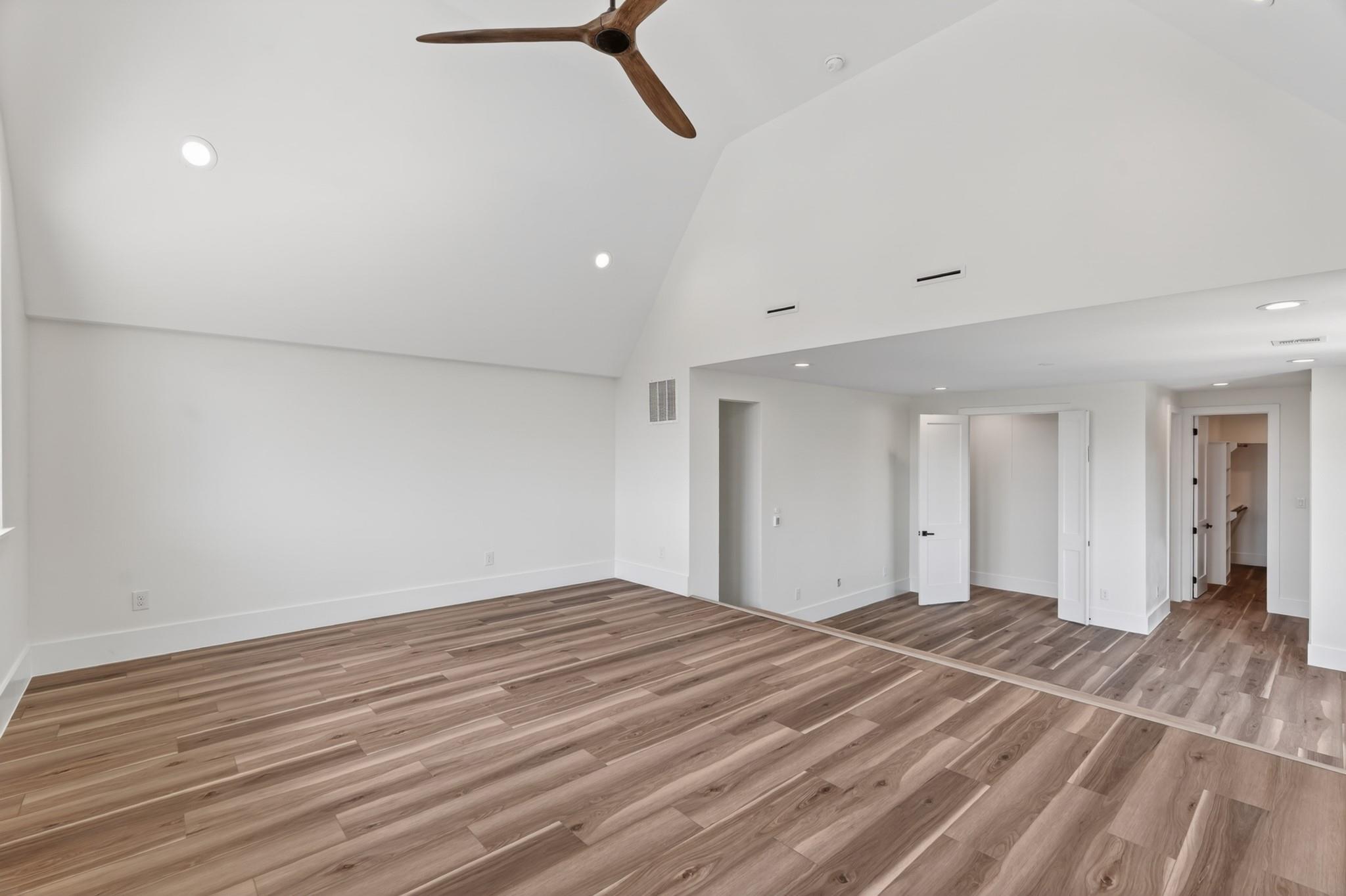 6822 Sidney Street A Property Photo 35