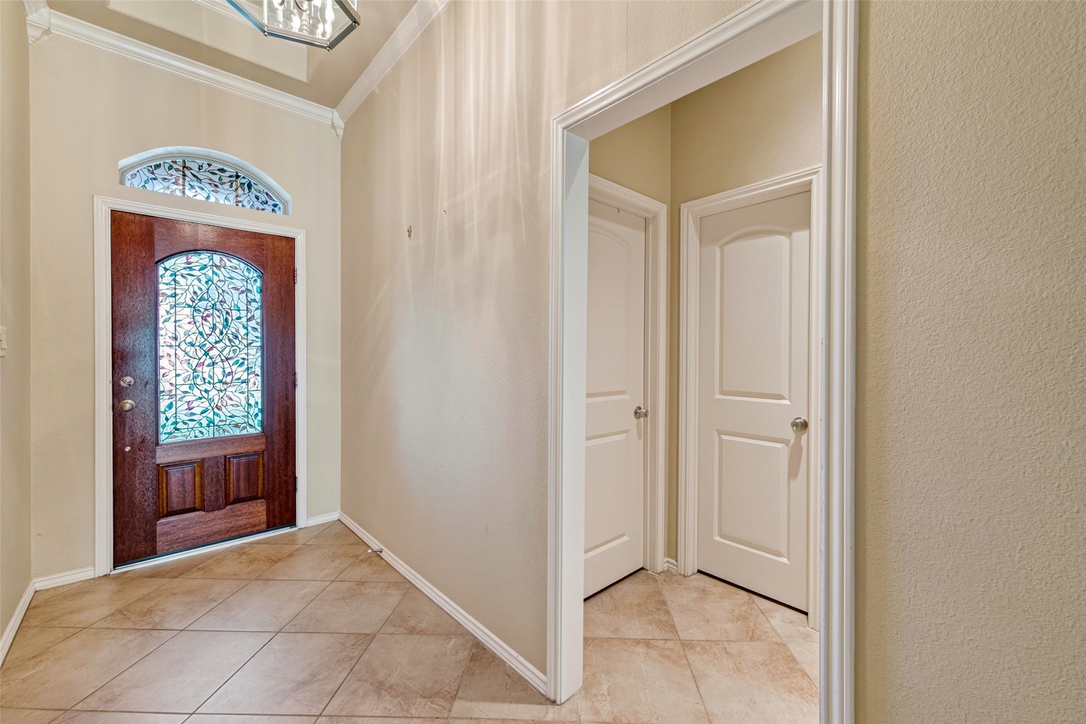 13318 Orchard Harvest Drive Property Photo 3