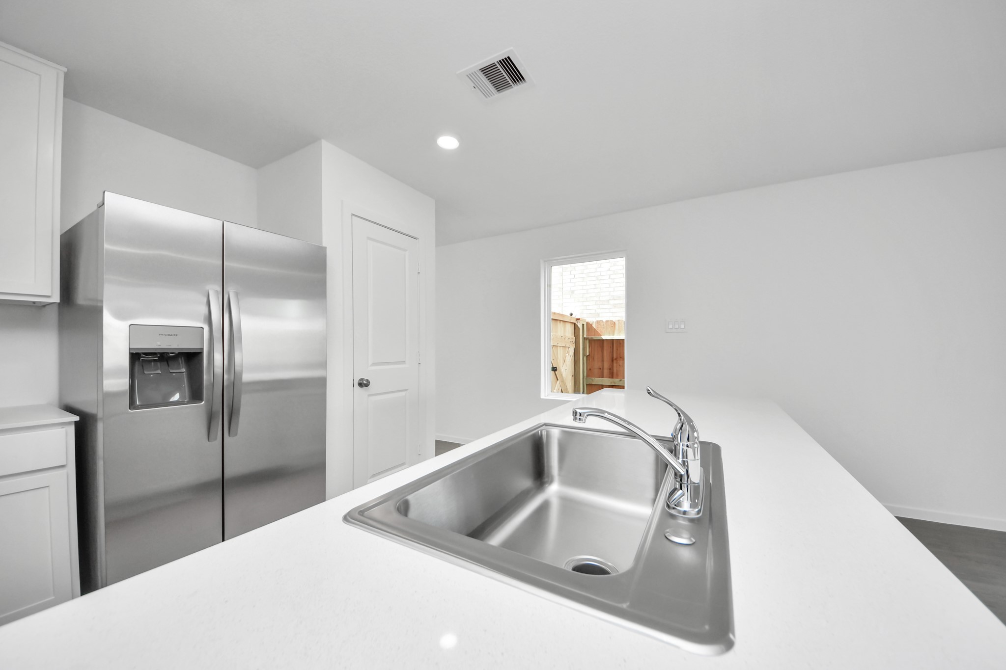 16831 Spotted Oak Drive Property Photo 19