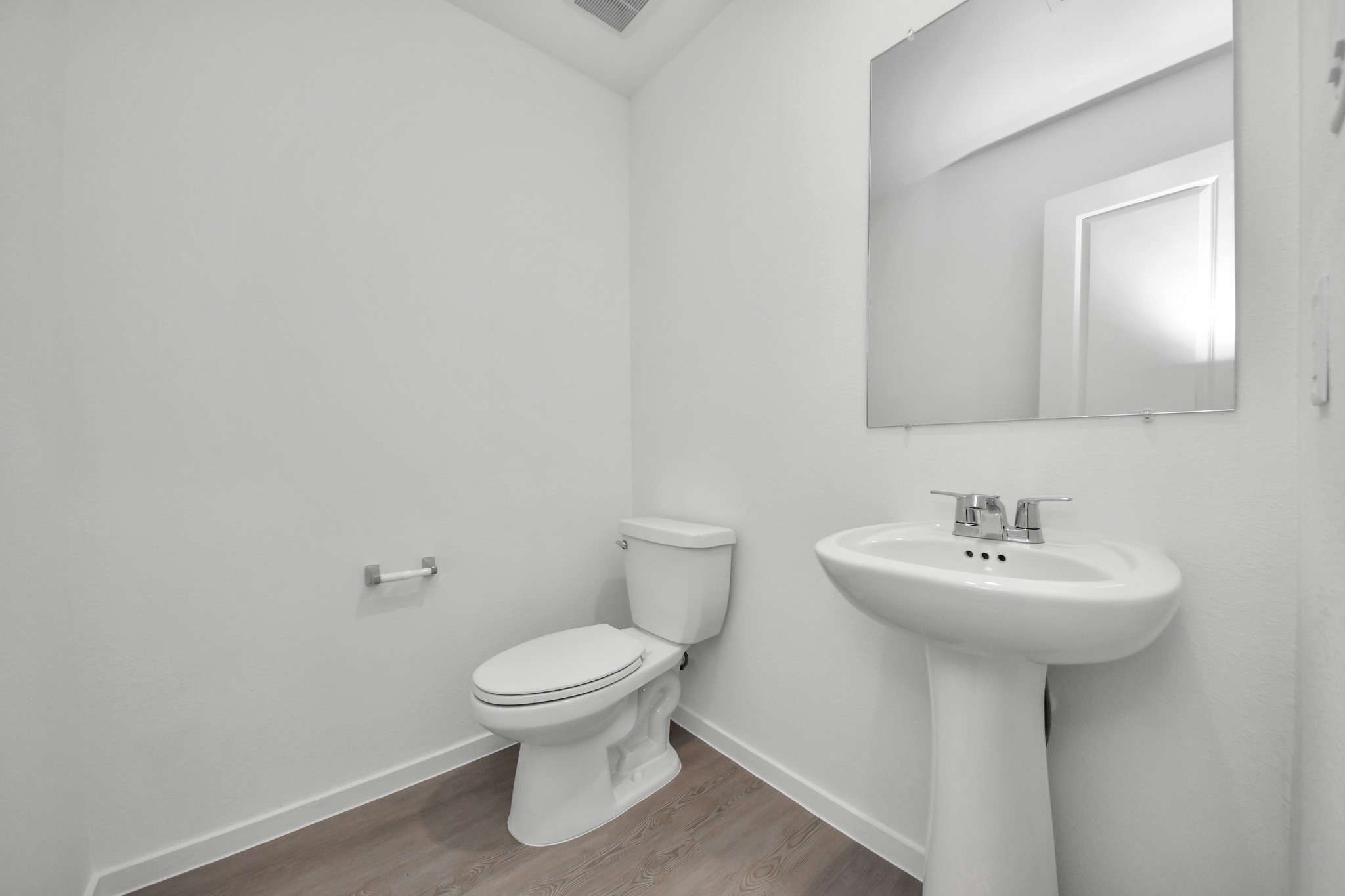 16831 Spotted Oak Drive Property Photo 32