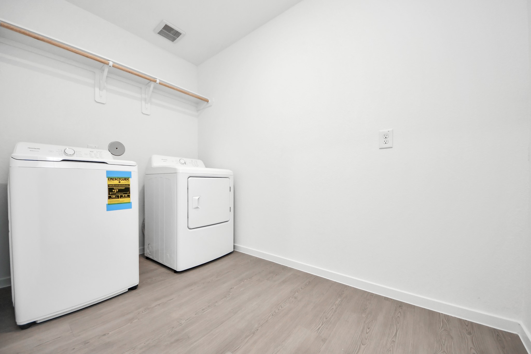 16831 Spotted Oak Drive Property Photo 33