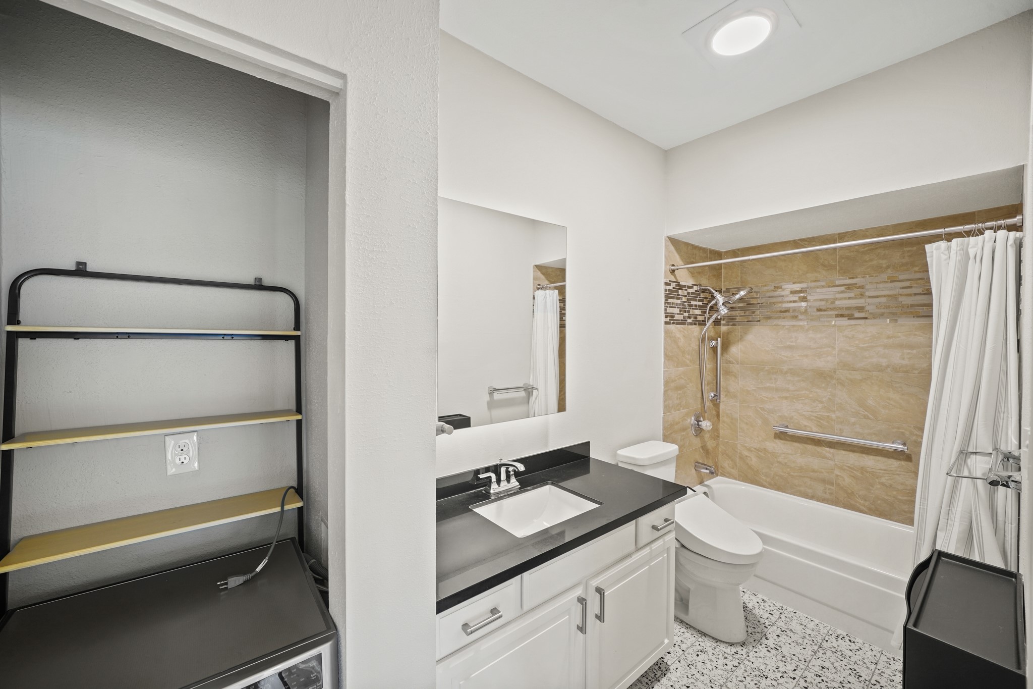 2475 Underwood Street 369 Property Photo 17