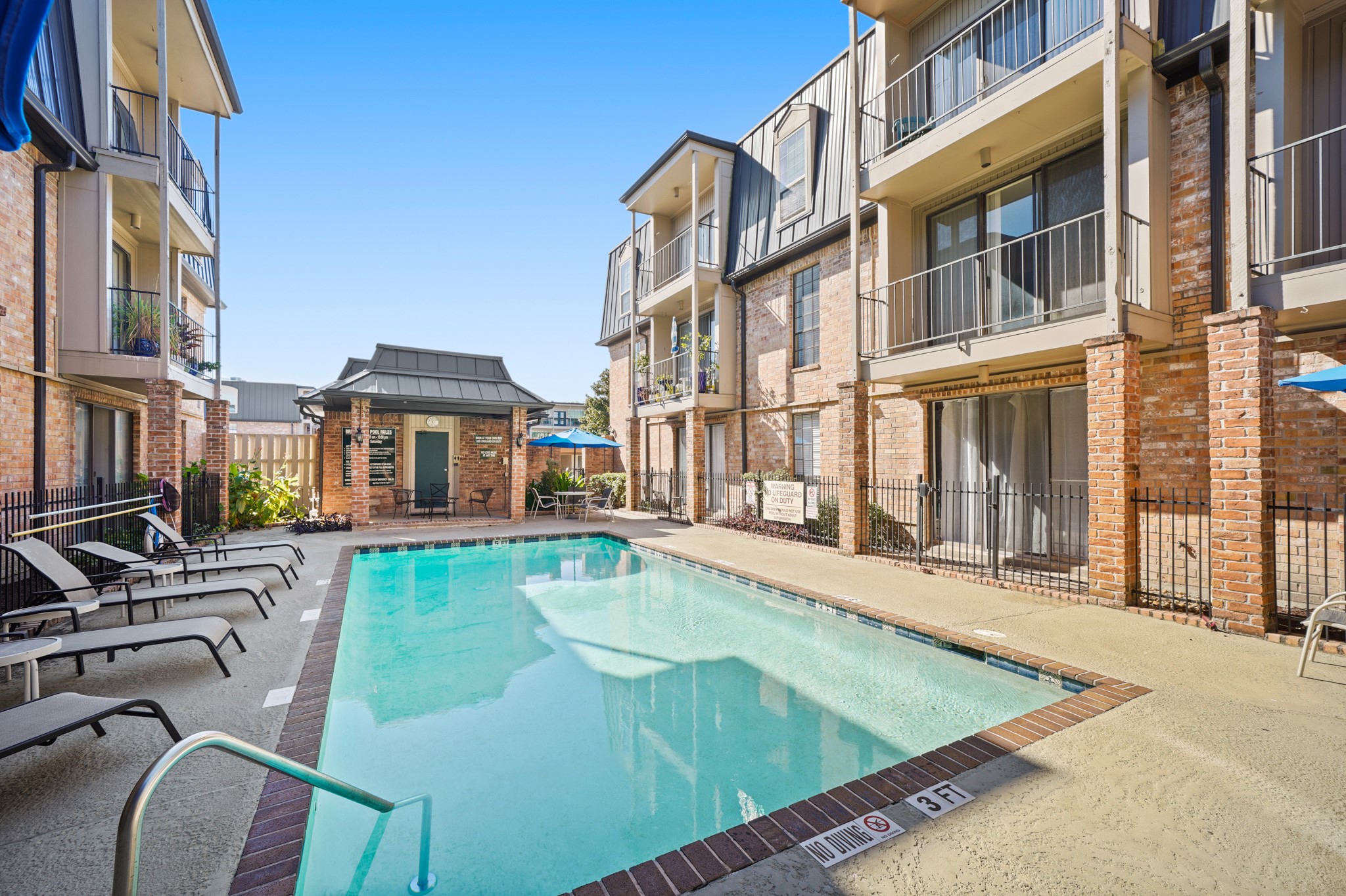 2475 Underwood Street 369 Property Photo 32