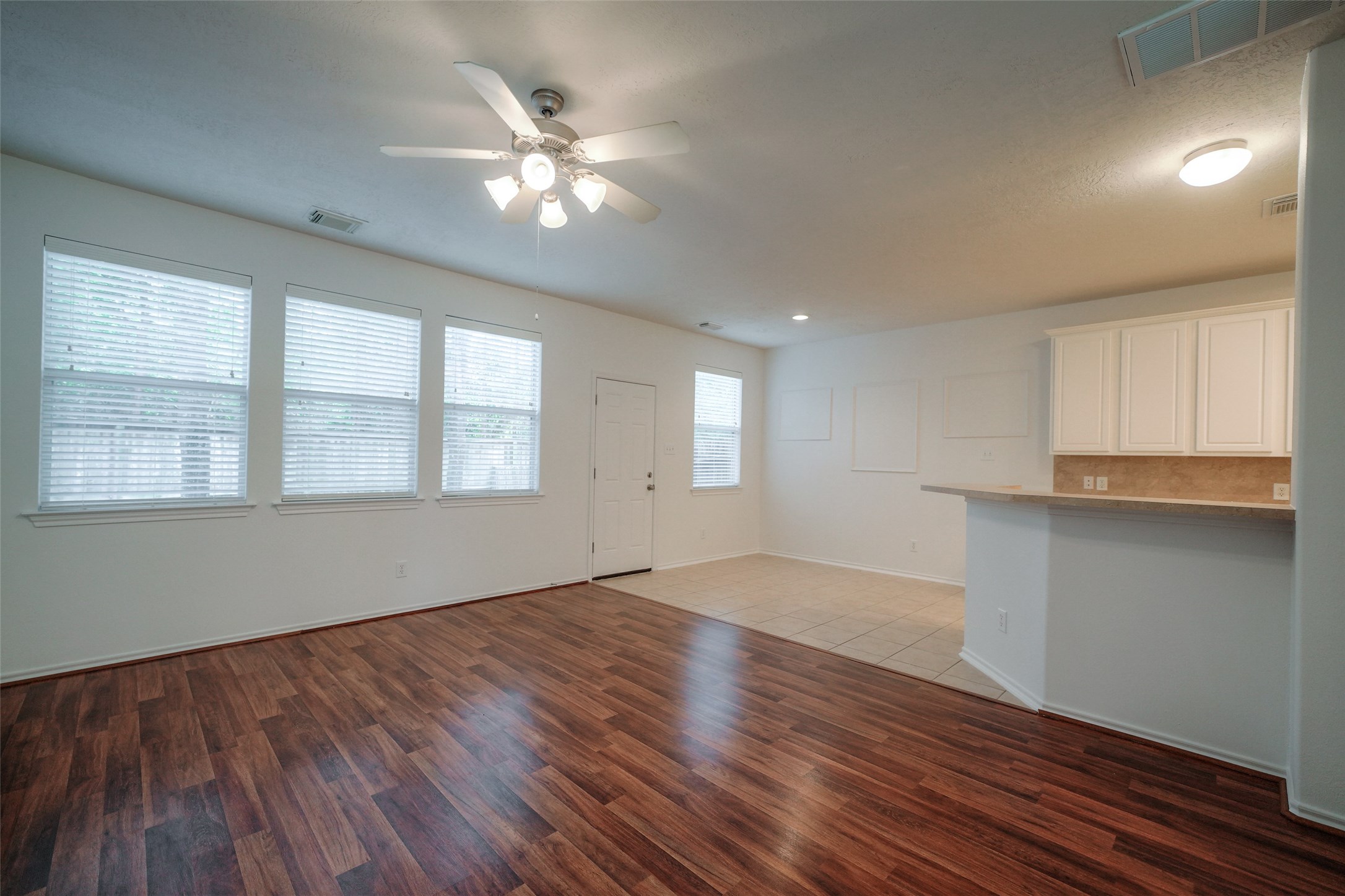 146 Silver Penny Drive Property Photo 4