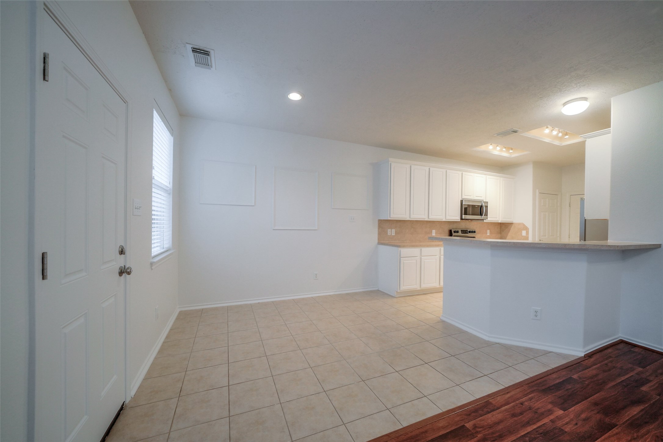 146 Silver Penny Drive Property Photo 10