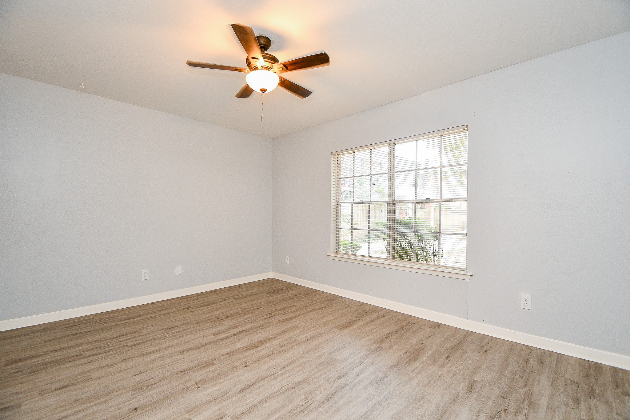 2822 Briarhurst Drive 43 Property Photo 13