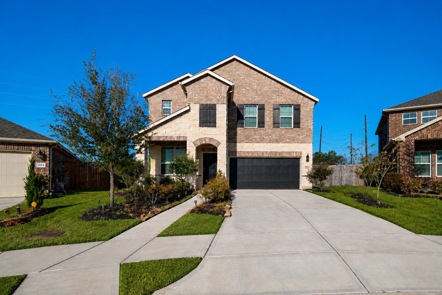 11627 Brookside Arbor Lane Property Photo 2