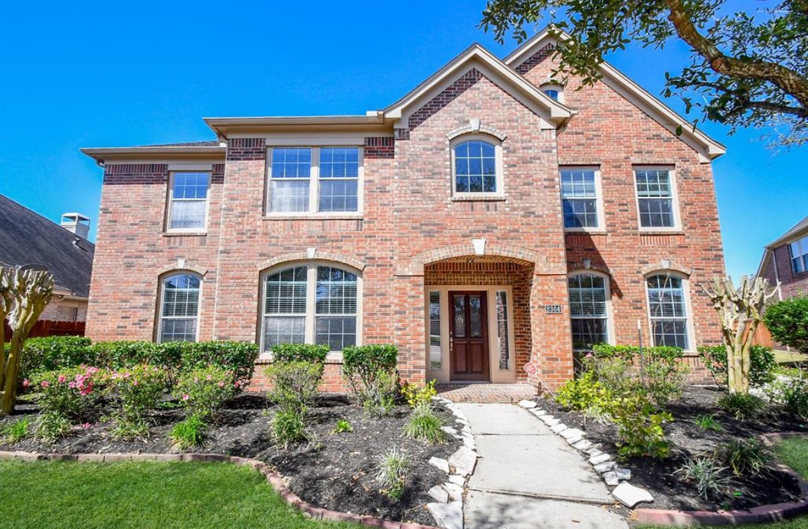 2304 Granite Shoals Court Property Photo