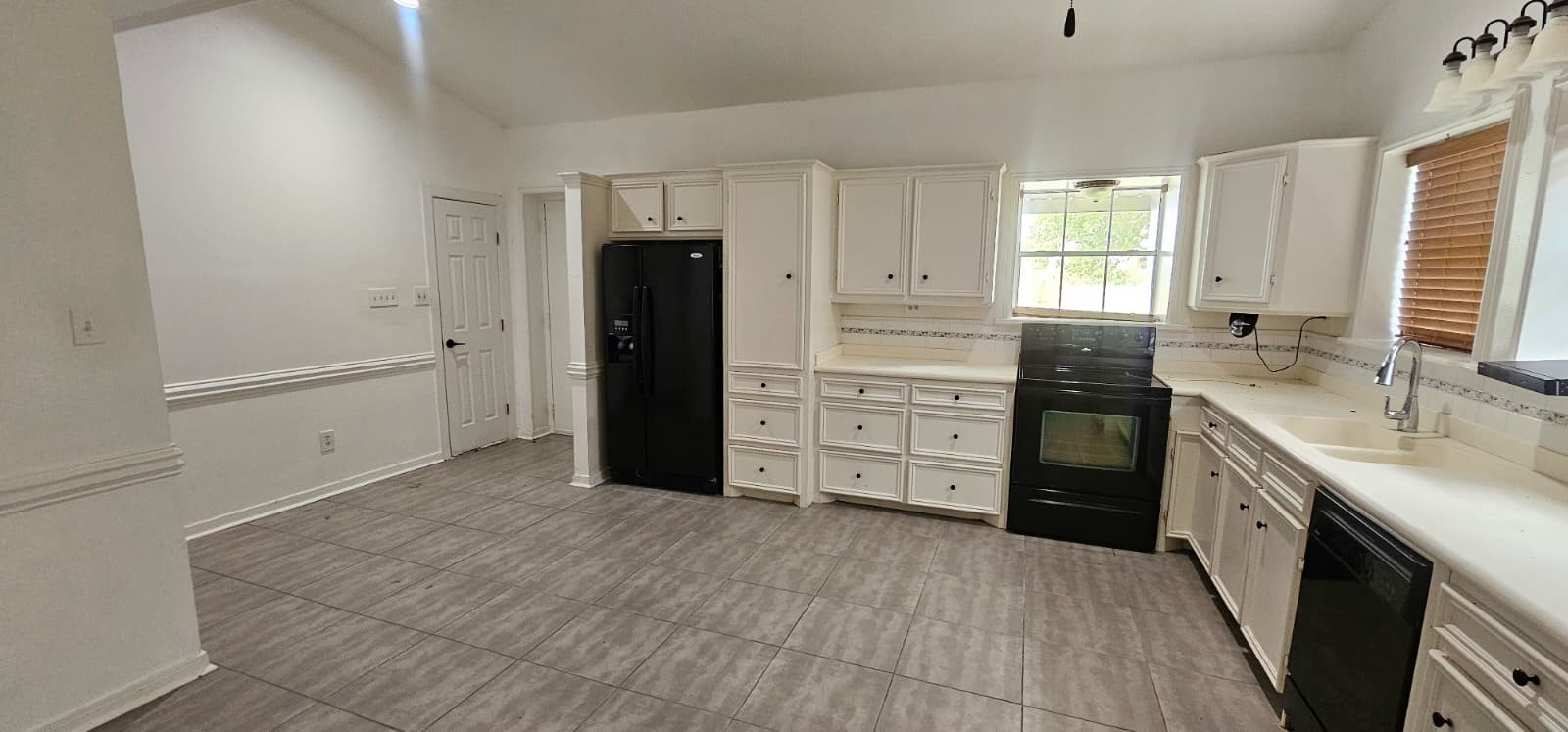 28615 Clay Road Property Photo 1