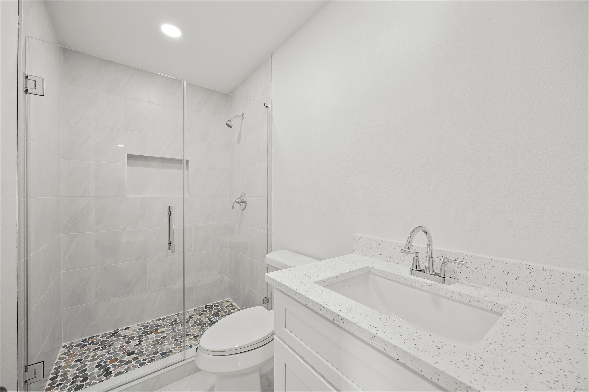5115 Beechaven Street Property Photo 18