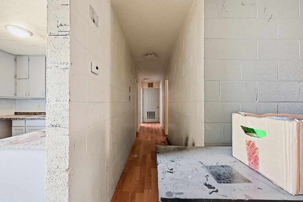 508 Kenneth Ave S Property Photo 4