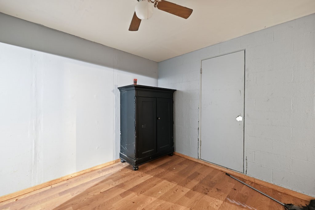 508 Kenneth Ave S Property Photo 25