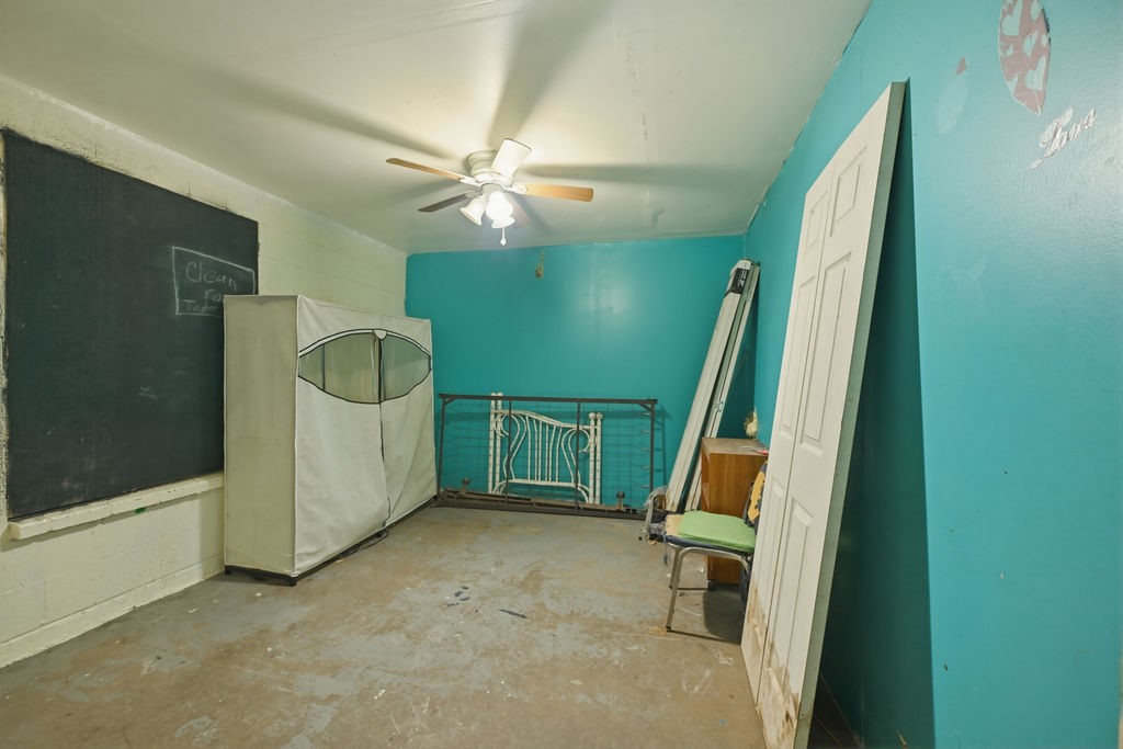 508 Kenneth Ave S Property Photo 28