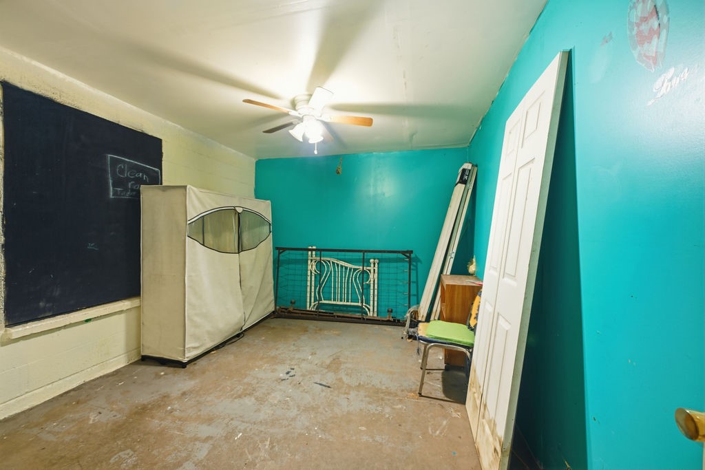 508 Kenneth Ave S Property Photo 29