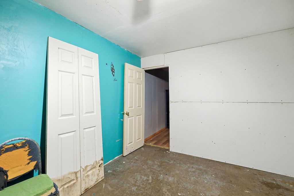508 Kenneth Ave S Property Photo 30