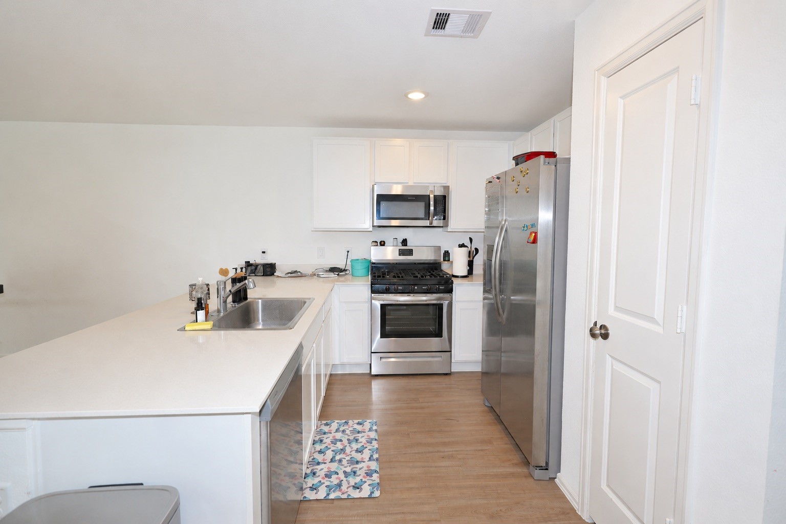 7430 Clover Chase Drive Property Photo 4