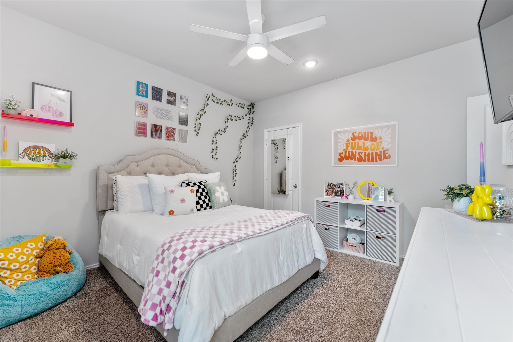 323 Watkins Street Property Photo 19