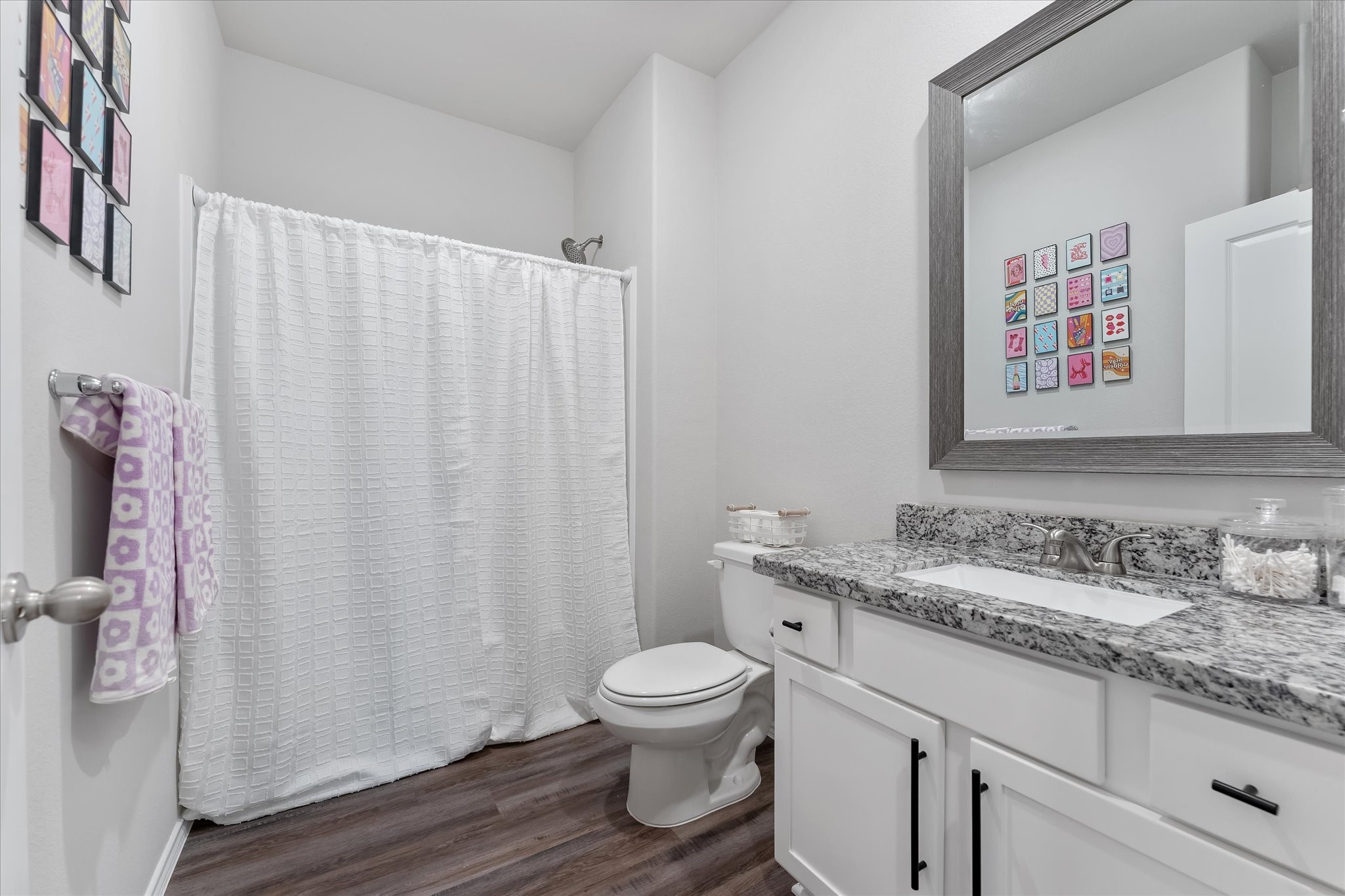 323 Watkins Street Property Photo 23