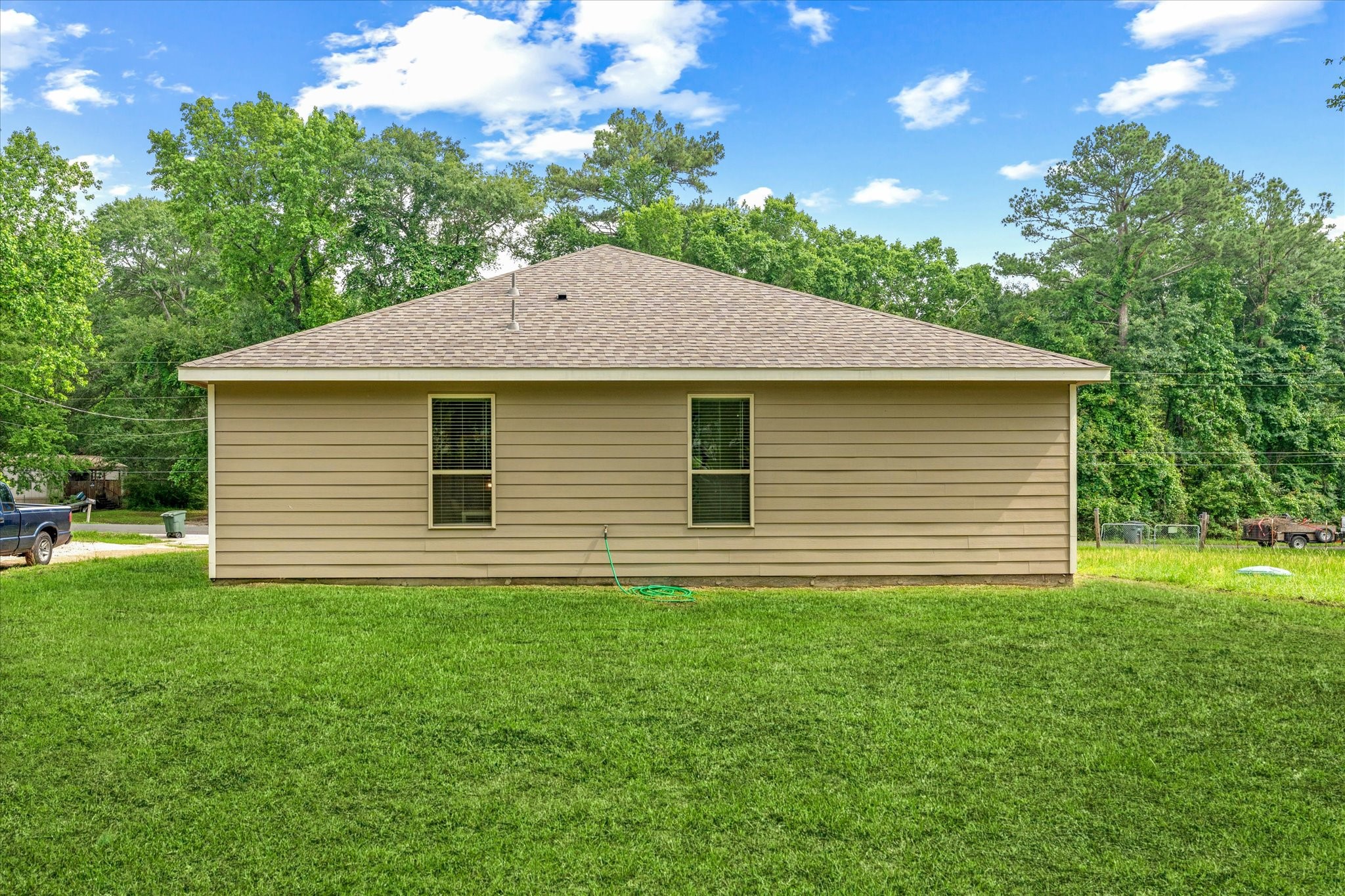 323 Watkins Street Property Photo 25