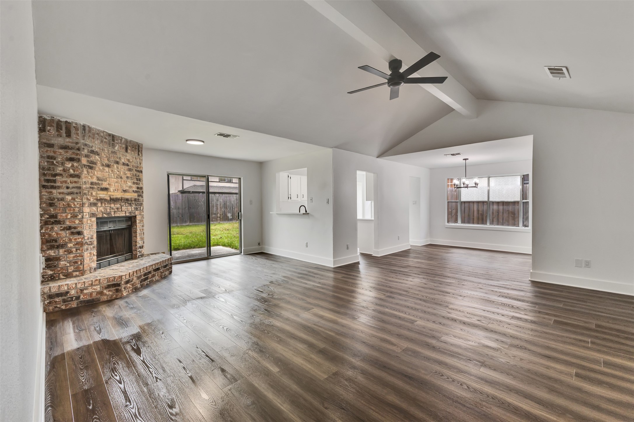 23211 Timberbrook Drive Property Photo 3