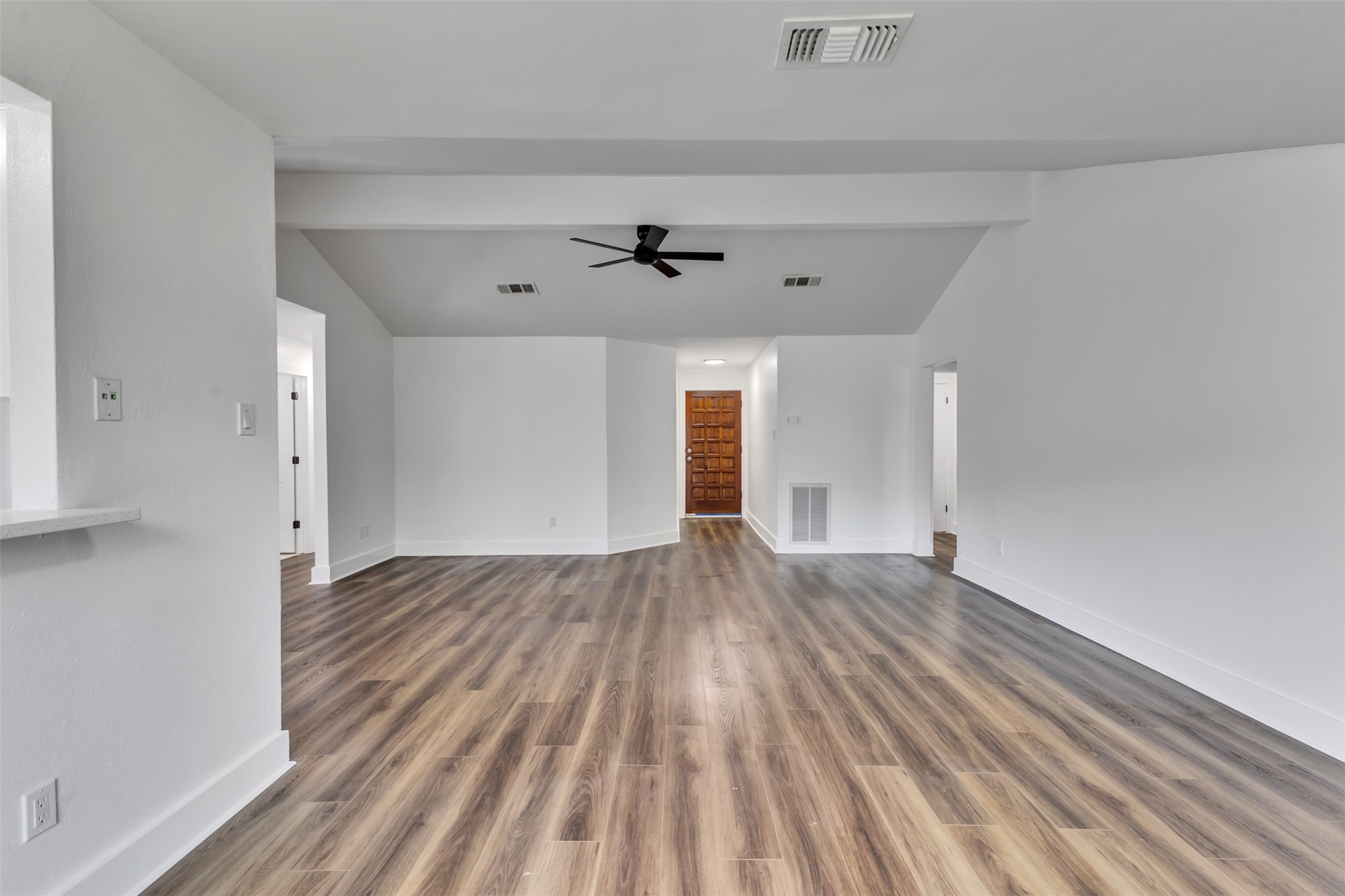 23211 Timberbrook Drive Property Photo 4