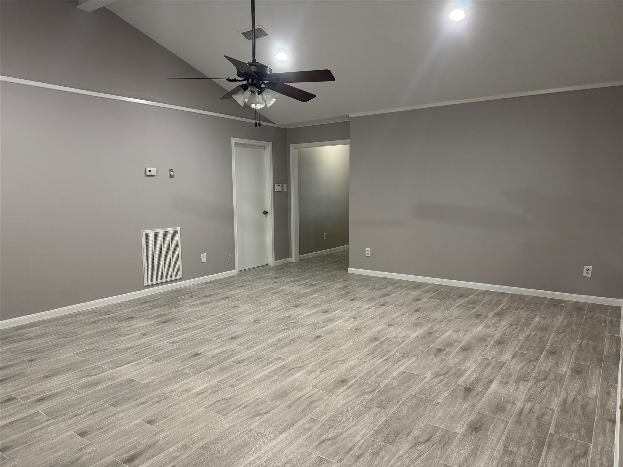 3815 Avenue R Property Photo 11