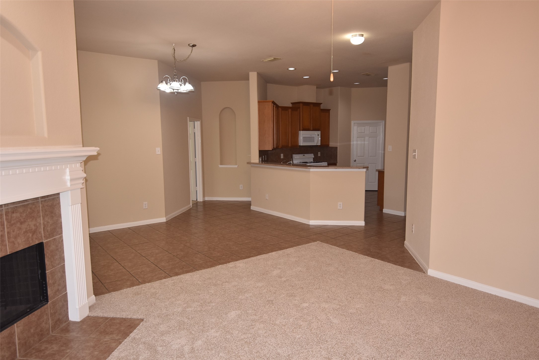 25823 Sundrop Meadows Lane Property Photo 5