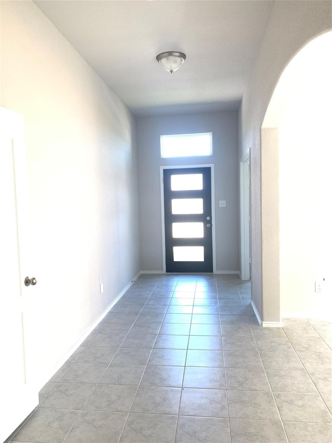 2319 Ocean Pass Lane Property Photo 4