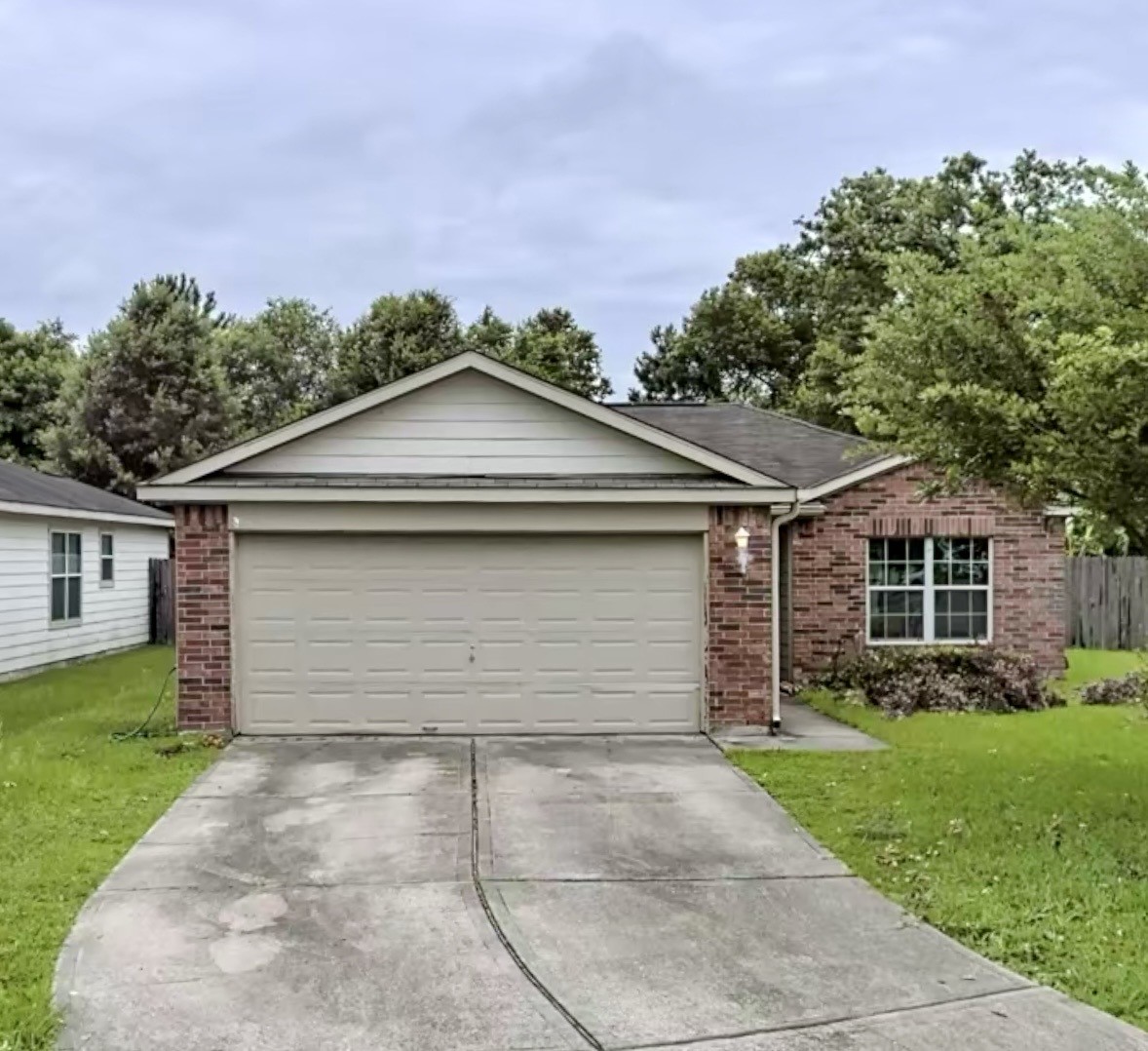 4906 Comal River Loop Property Photo 1