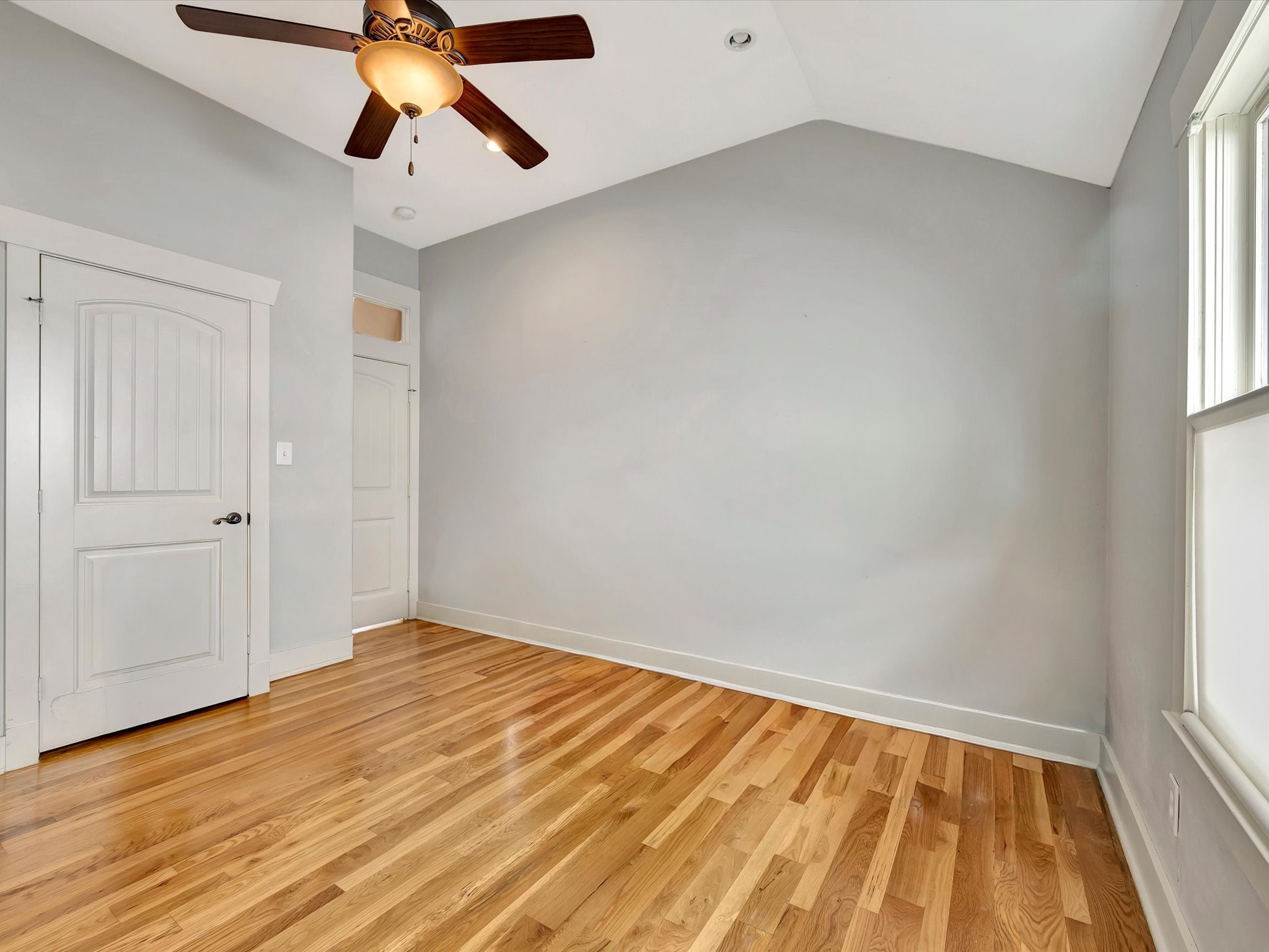 4628 Kermit Street Property Photo 24