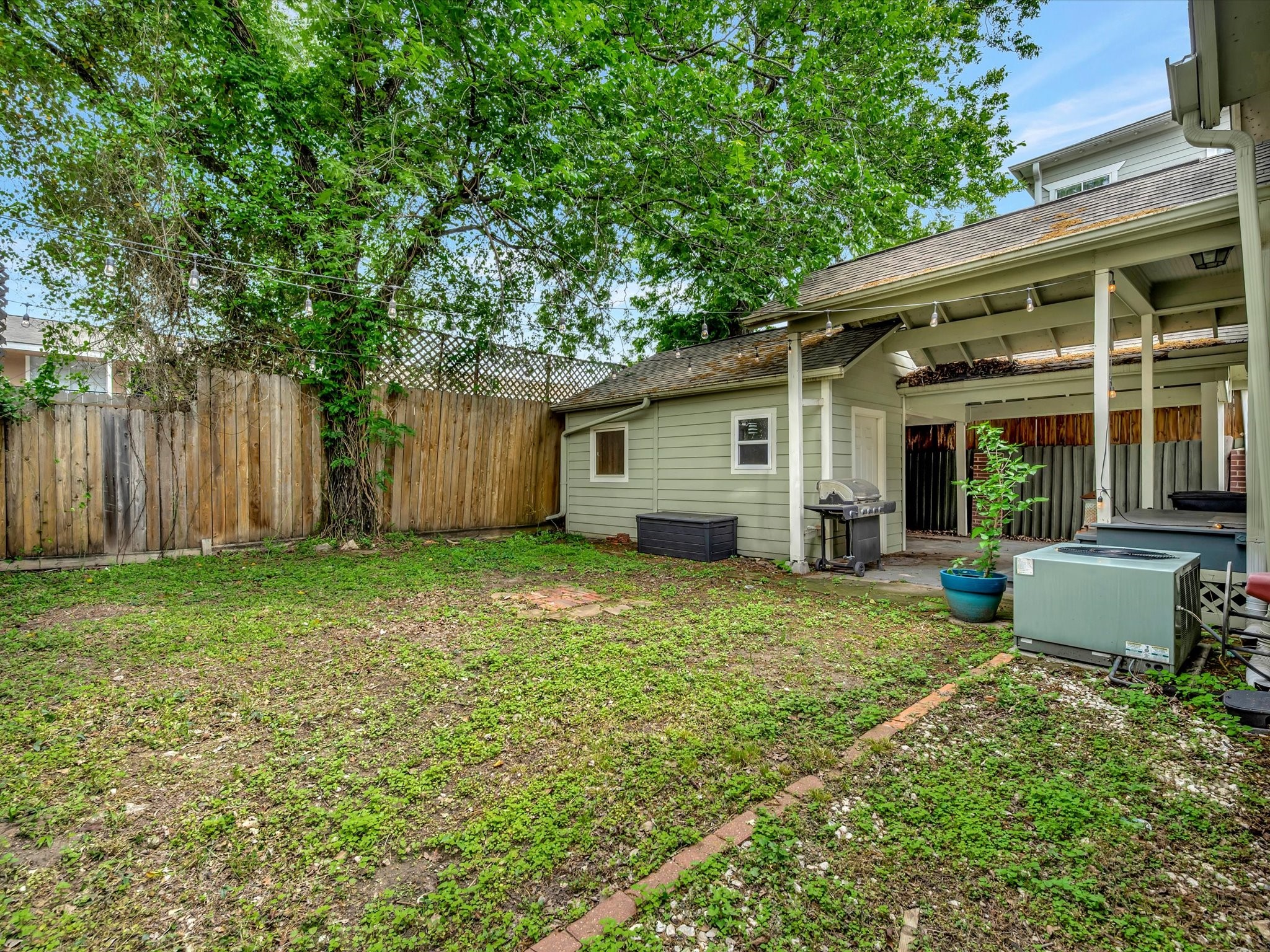 4628 Kermit Street Property Photo 29