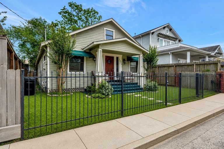 4628 Kermit Street Property Photo 30