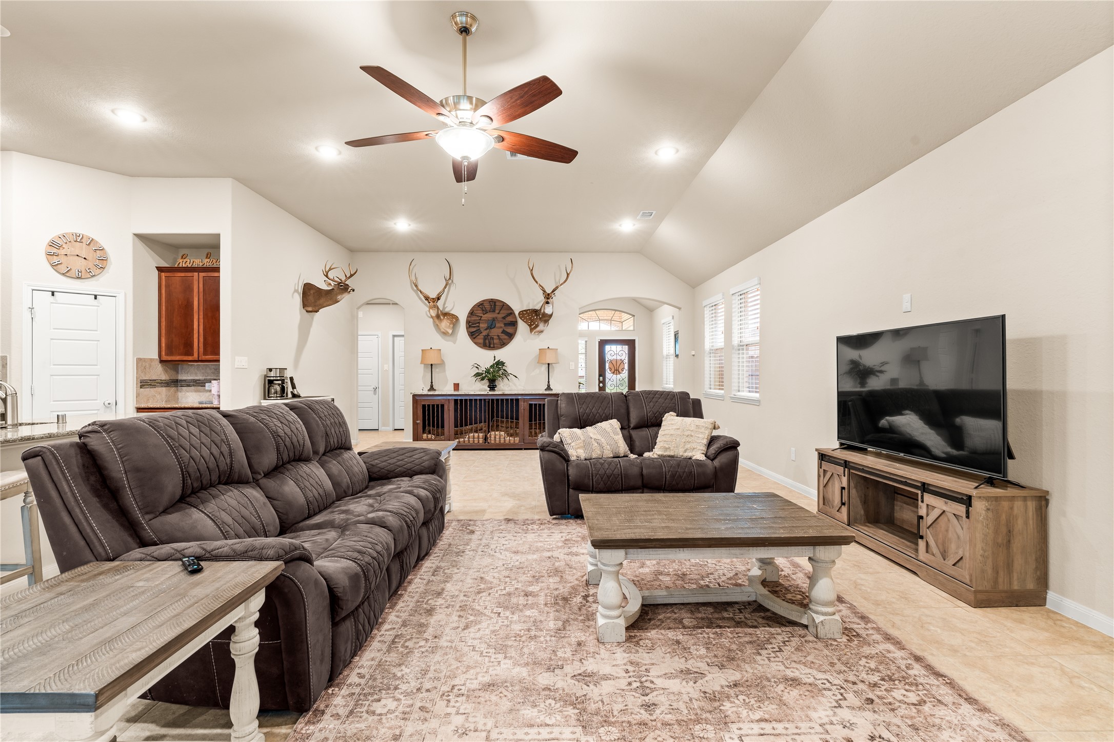 16226 Amber Brown Drive Property Photo 6