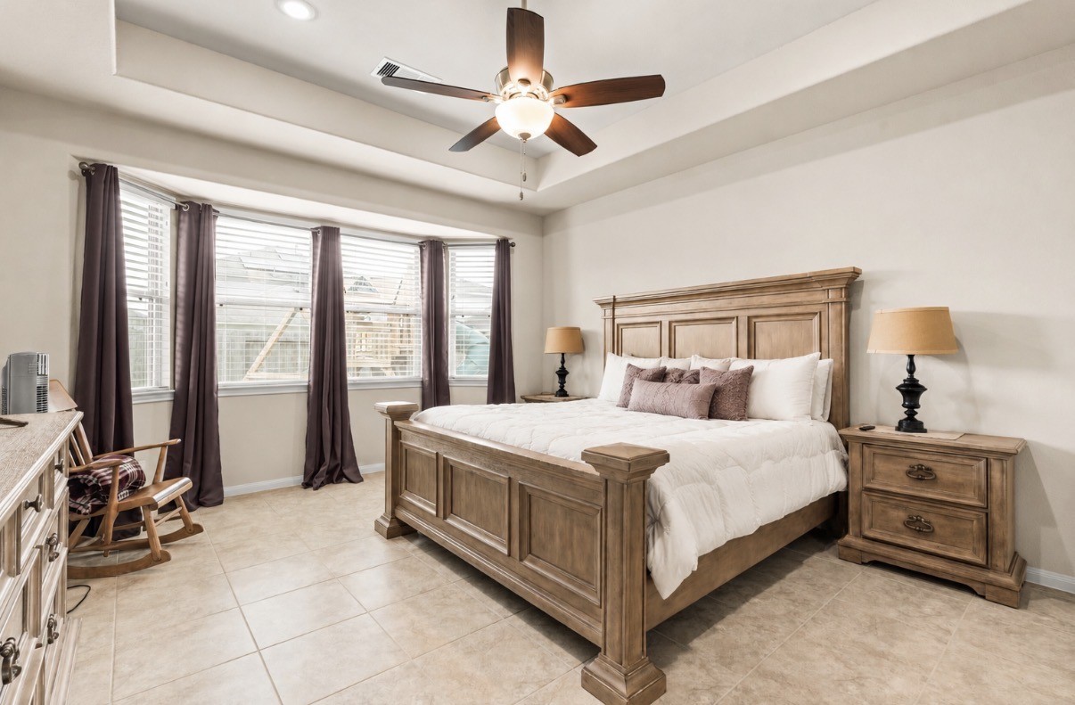 16226 Amber Brown Drive Property Photo 13