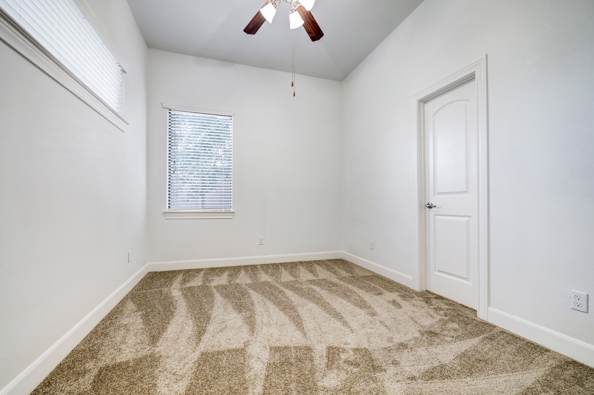 2364 Sperber Lane Property Photo 11