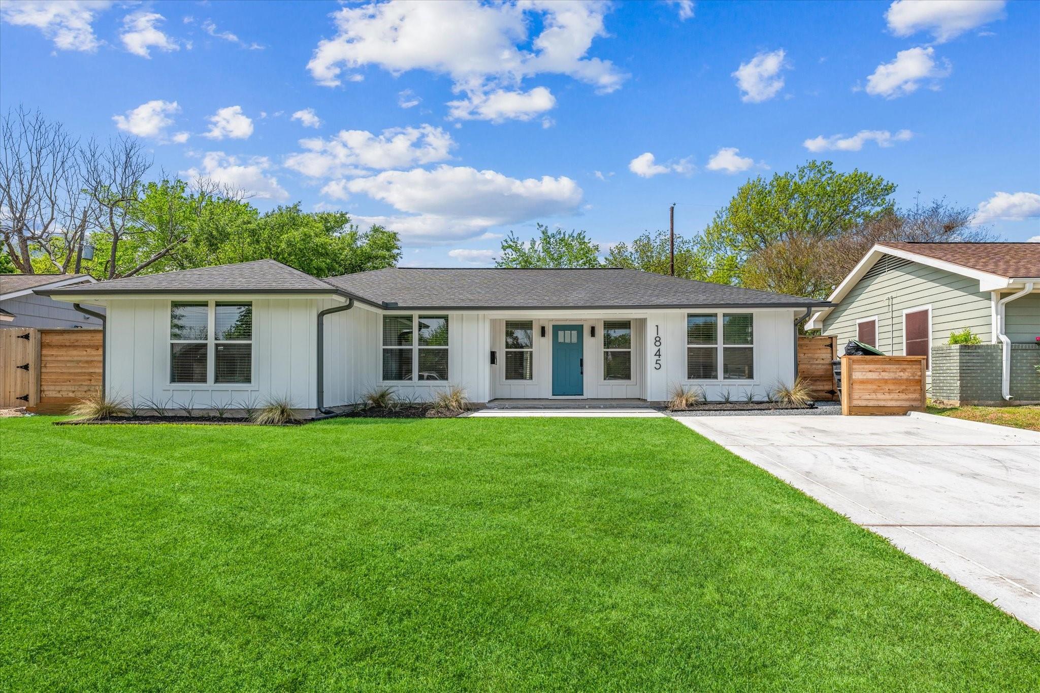 1845 Huge Oaks Street, Houston TX 77055 Property Photo 1