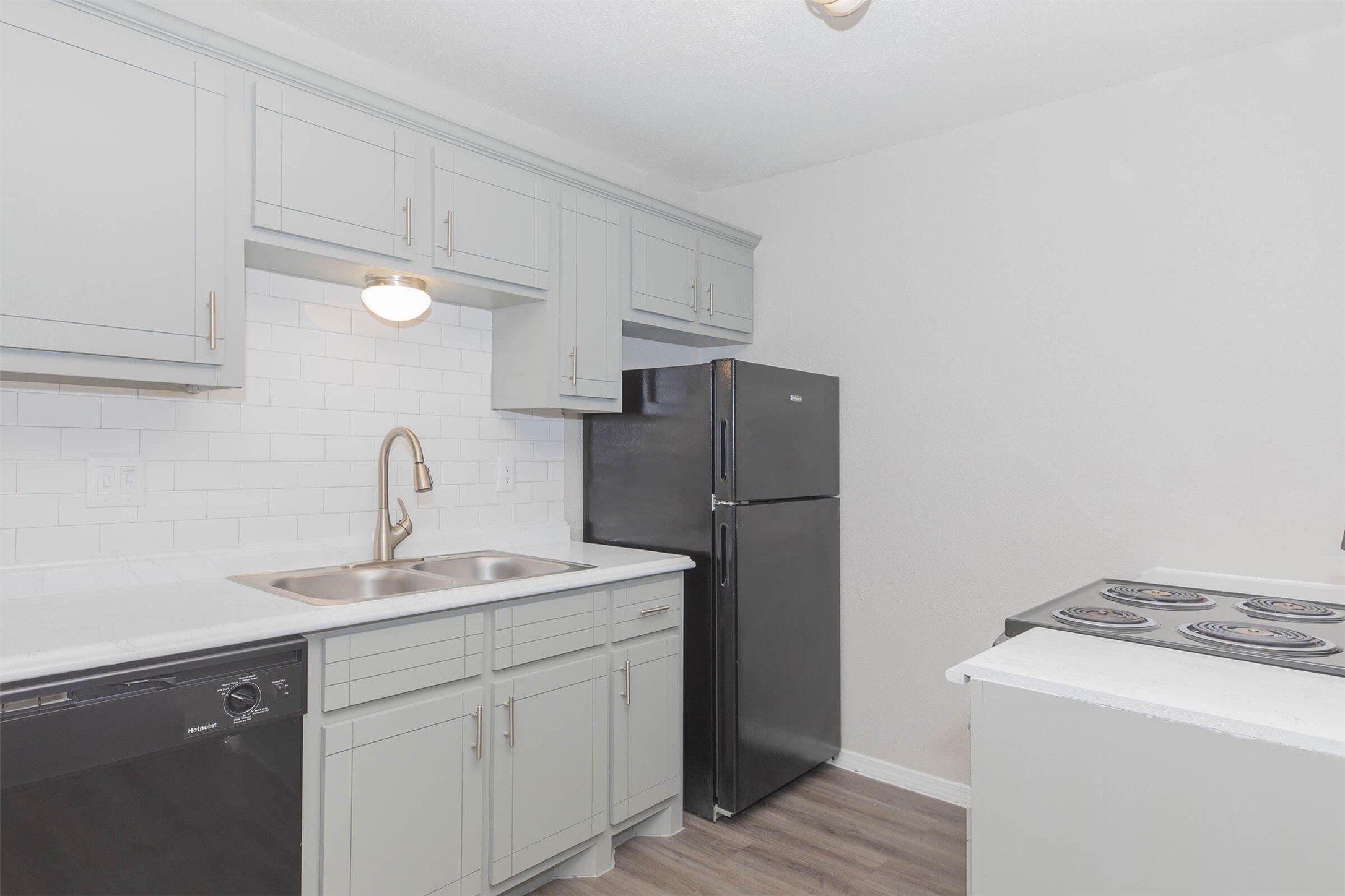 3125 Crestdale Drive 1317b Property Photo 6