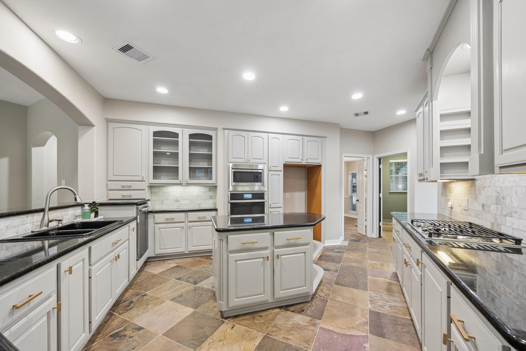 22130 Blacksburg Court, Katy Tx 77450 Property Photo 13