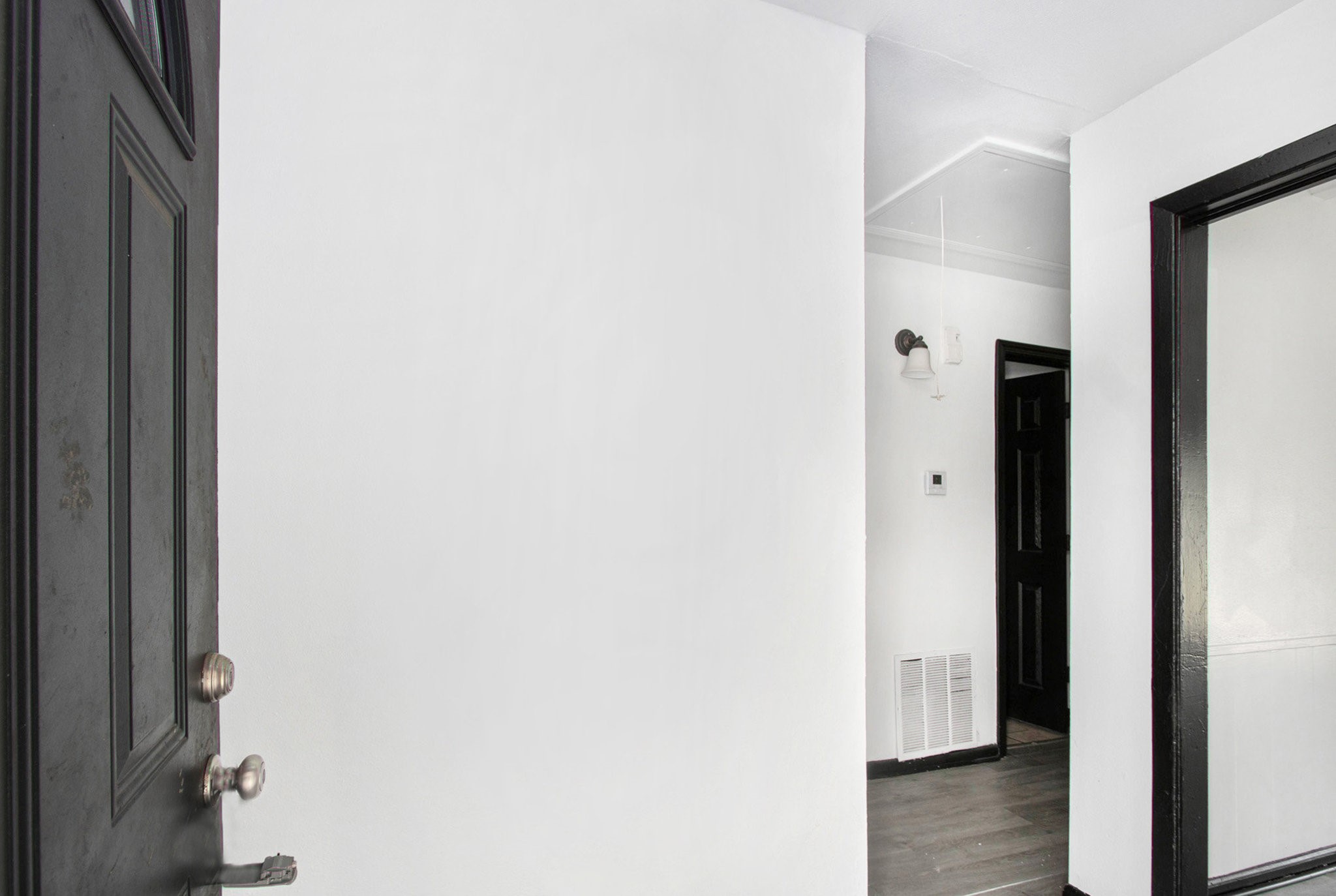 10906 Panay Drive Property Photo 4