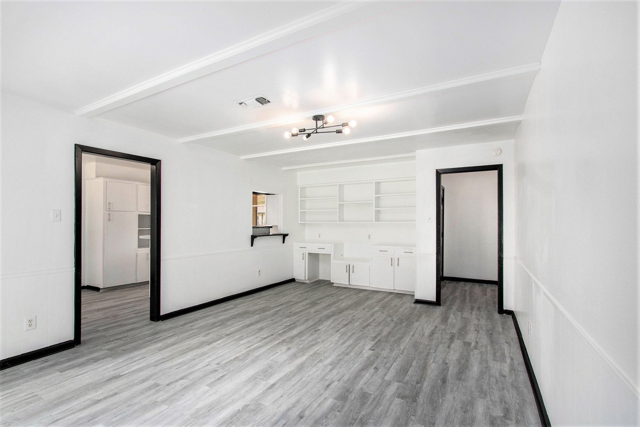 10906 Panay Drive Property Photo 6
