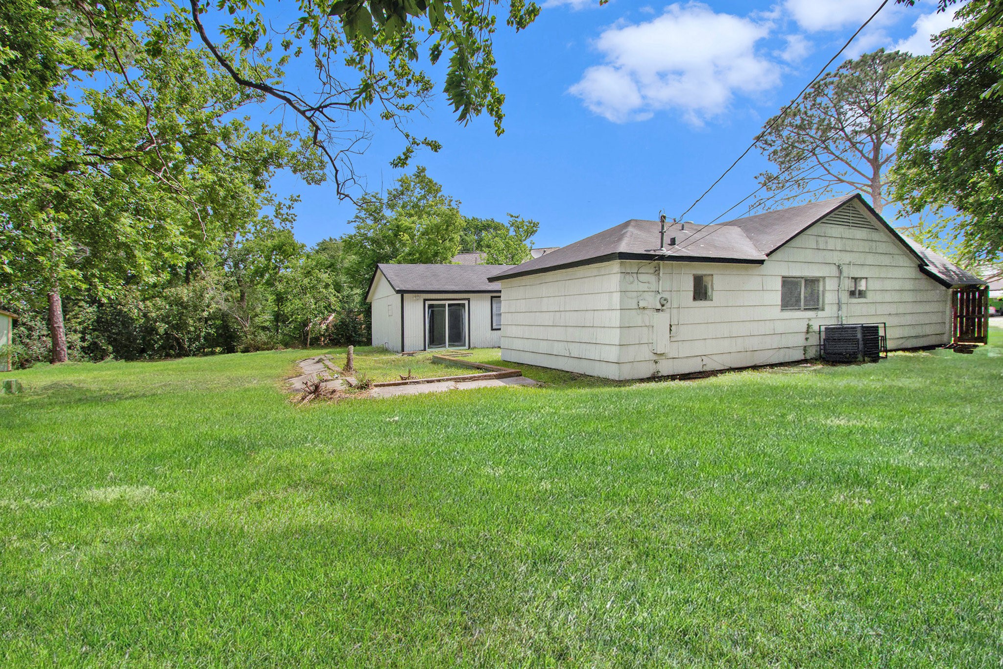 10906 Panay Drive Property Photo 21