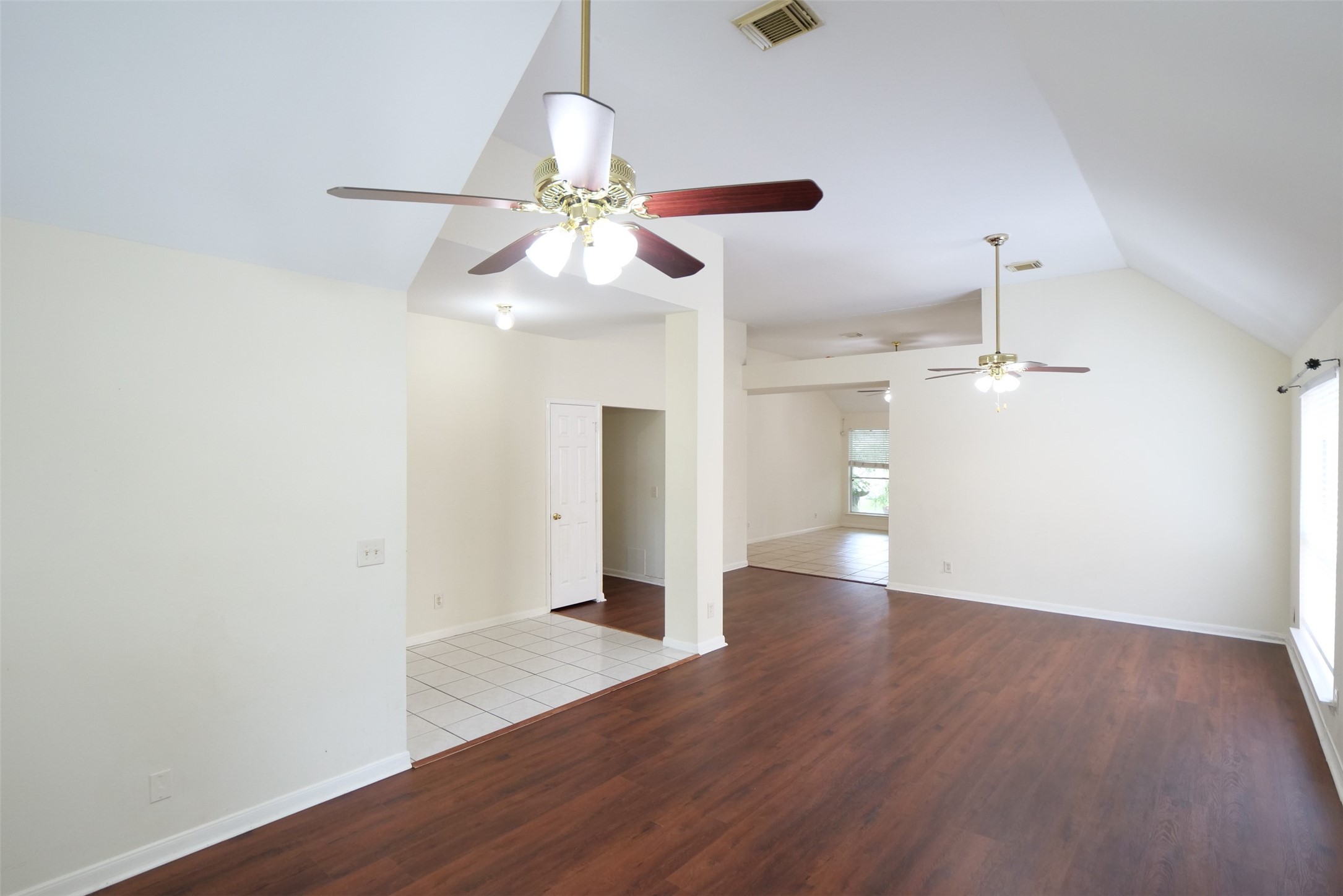 1314 Hollow Ash Lane Property Photo 5