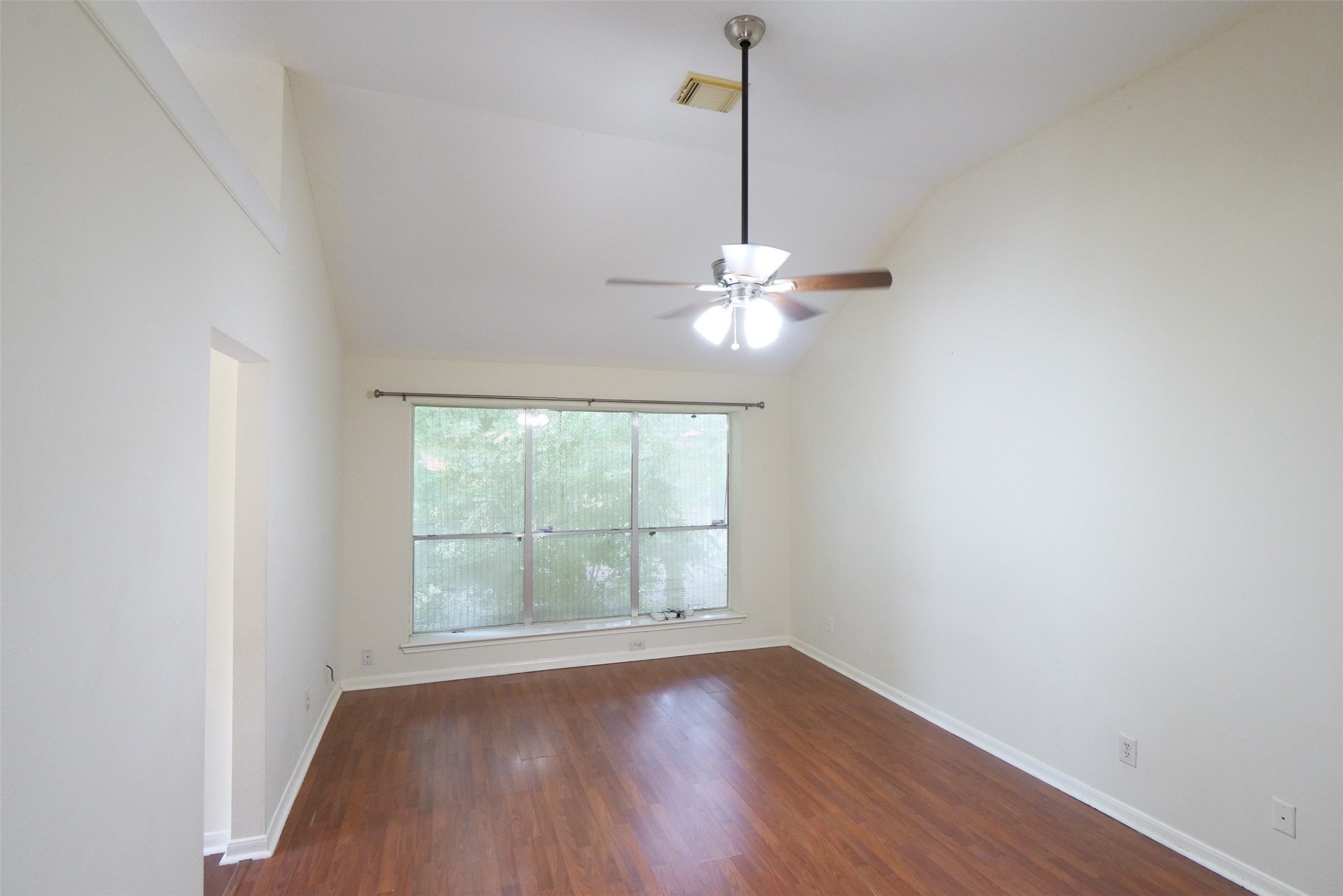 1314 Hollow Ash Lane Property Photo 9