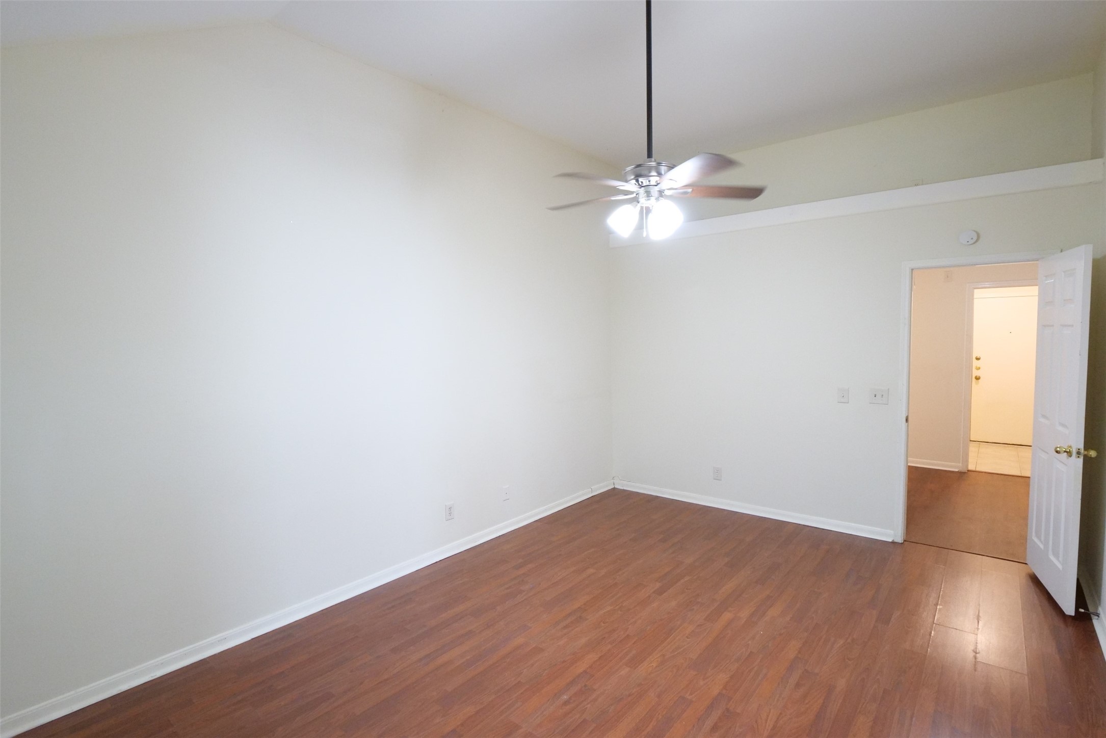 1314 Hollow Ash Lane Property Photo 12