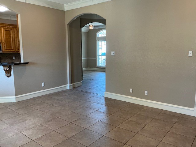 1611 Evesham Drive Property Photo 2