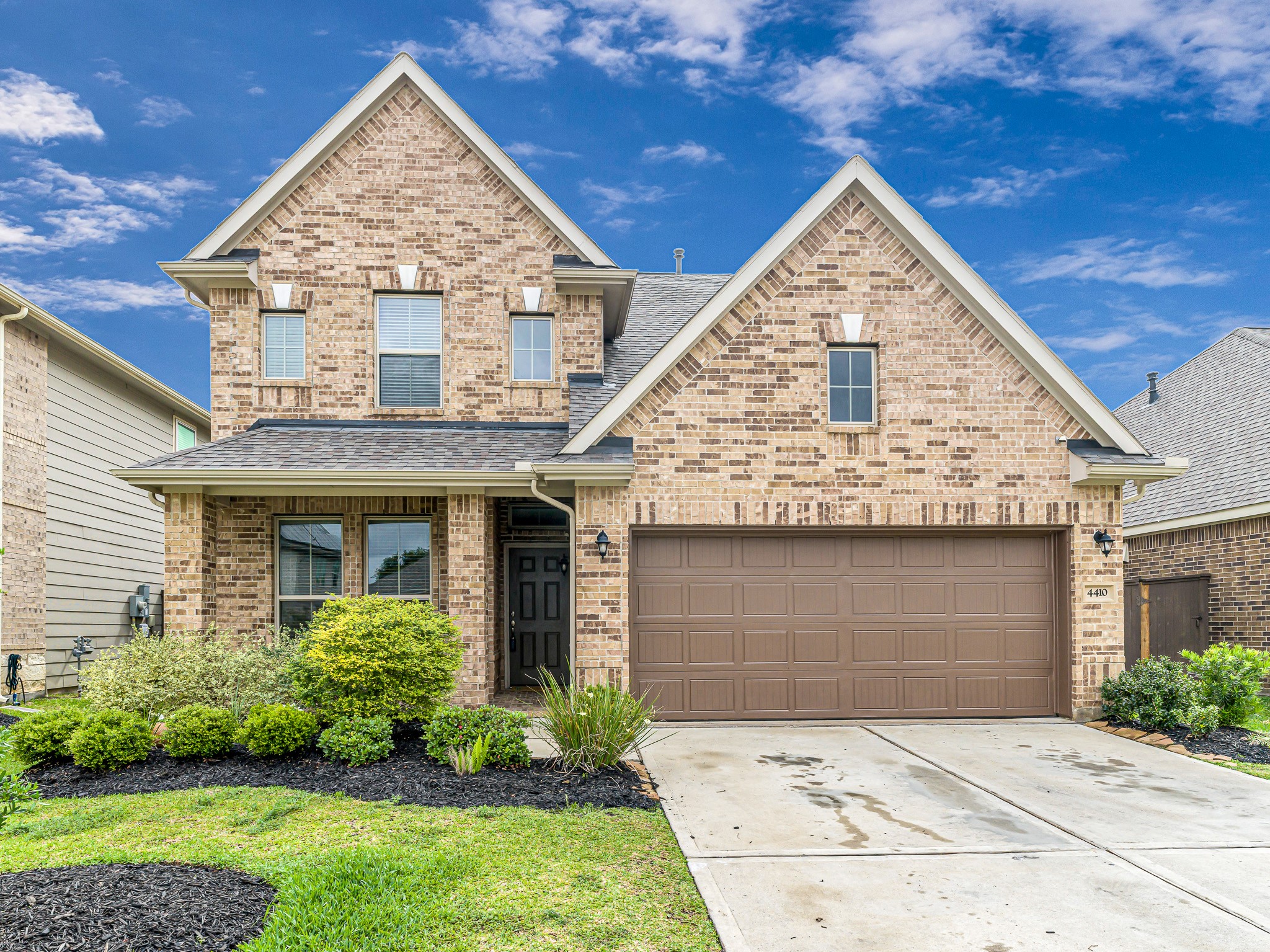 4410 Pale Fox Lane Property Photo 3
