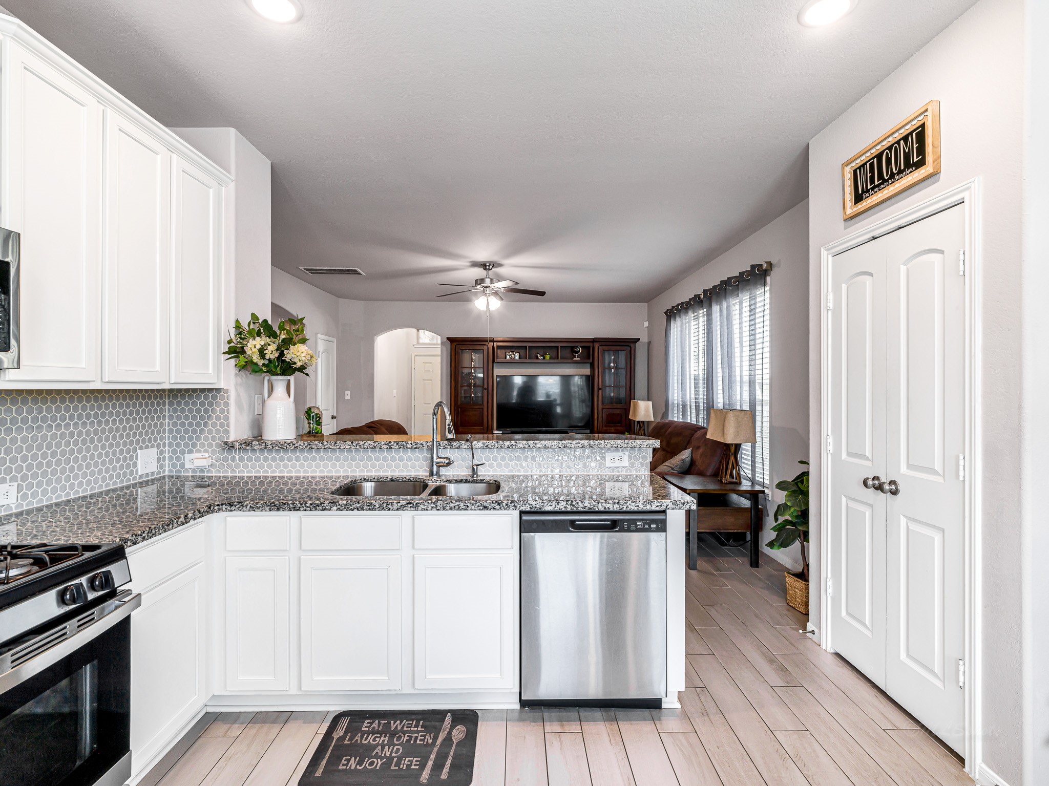 4410 Pale Fox Lane Property Photo 16