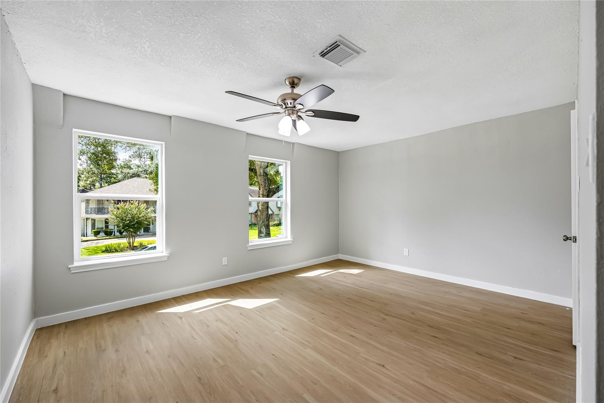 5914 Havenwoods Drive Property Photo 25