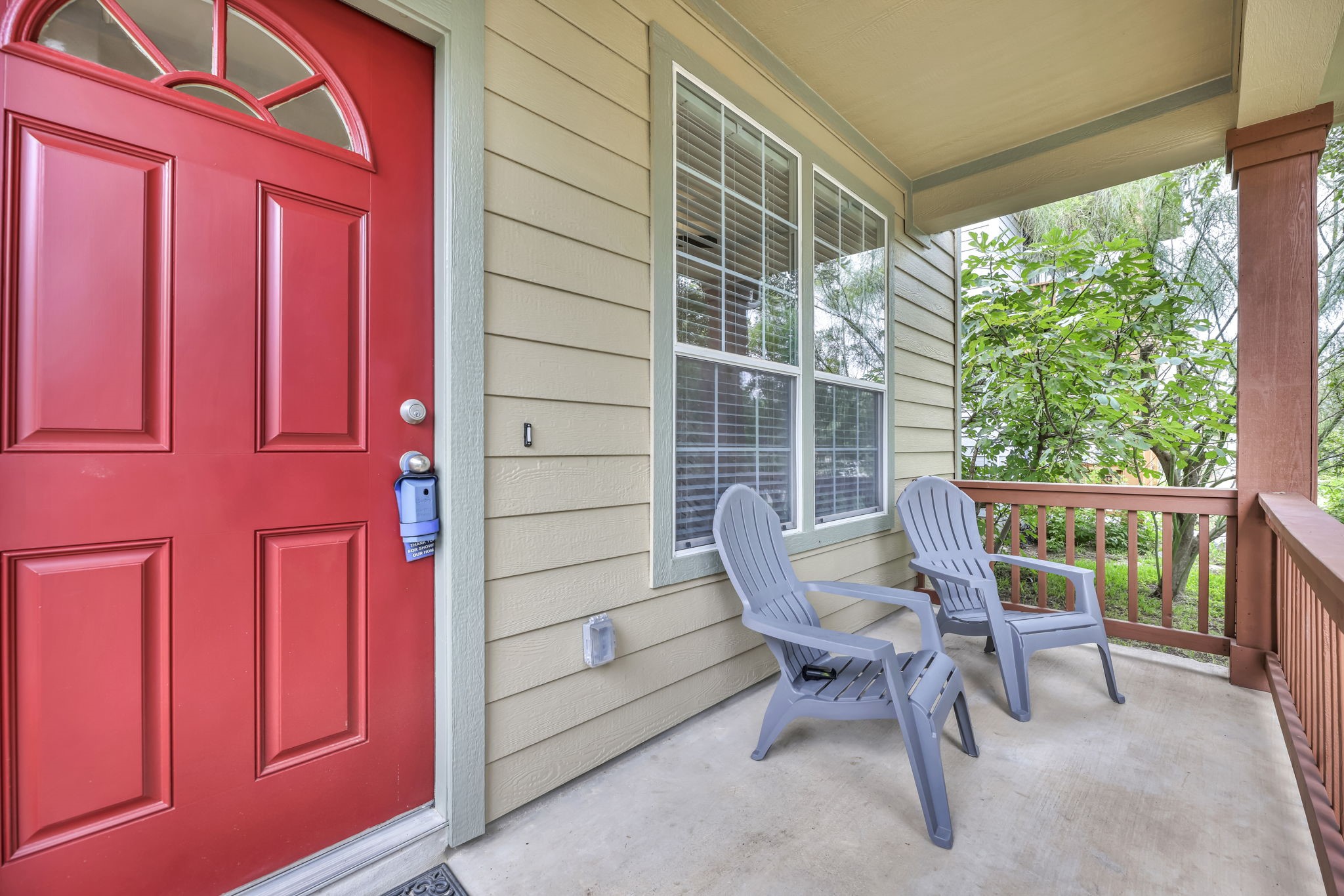 252 Newberry Trails Property Photo 5